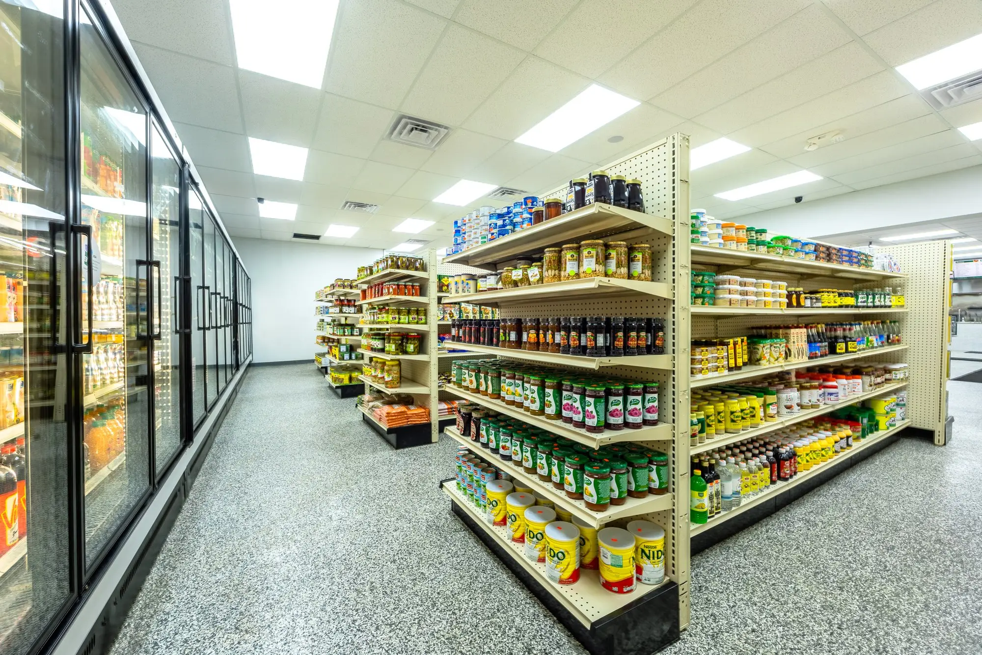 The produce coolers and fresh vegetable aisle at ZAMZAM.